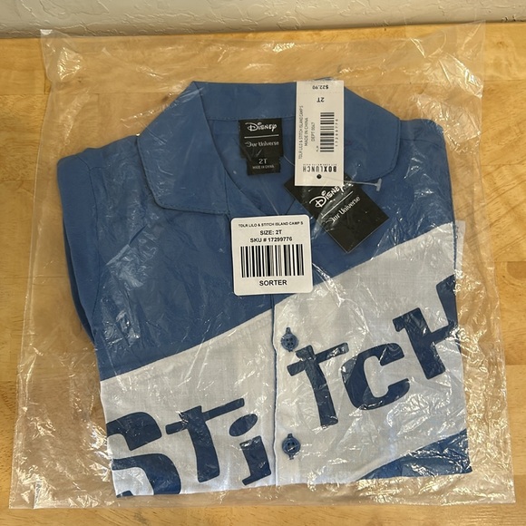 Disney Lilo & Stitch Island Life Toddler Woven Button-Up Toddler Size 2T - Picture 13 of 13